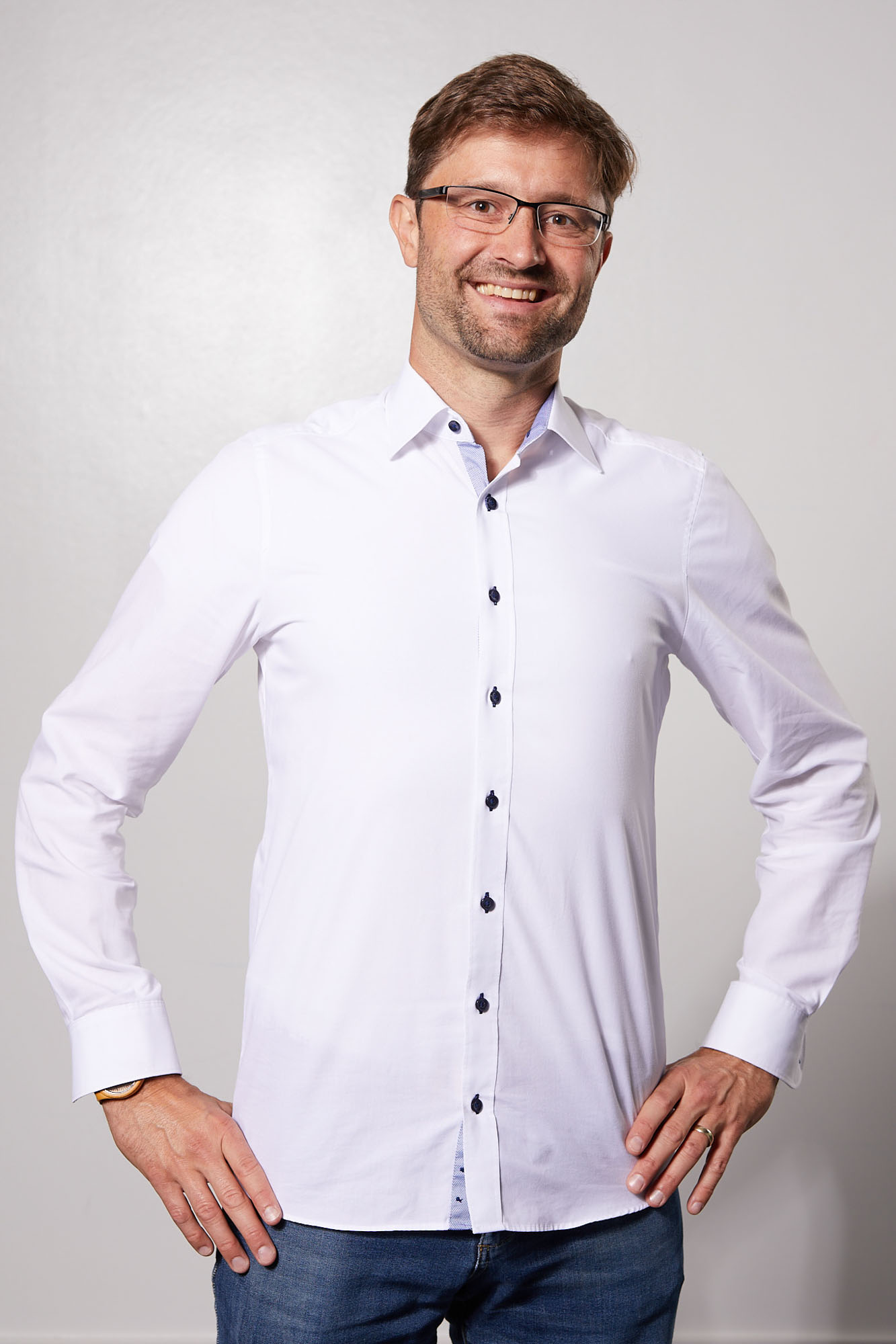 Dr. Julian Frede
