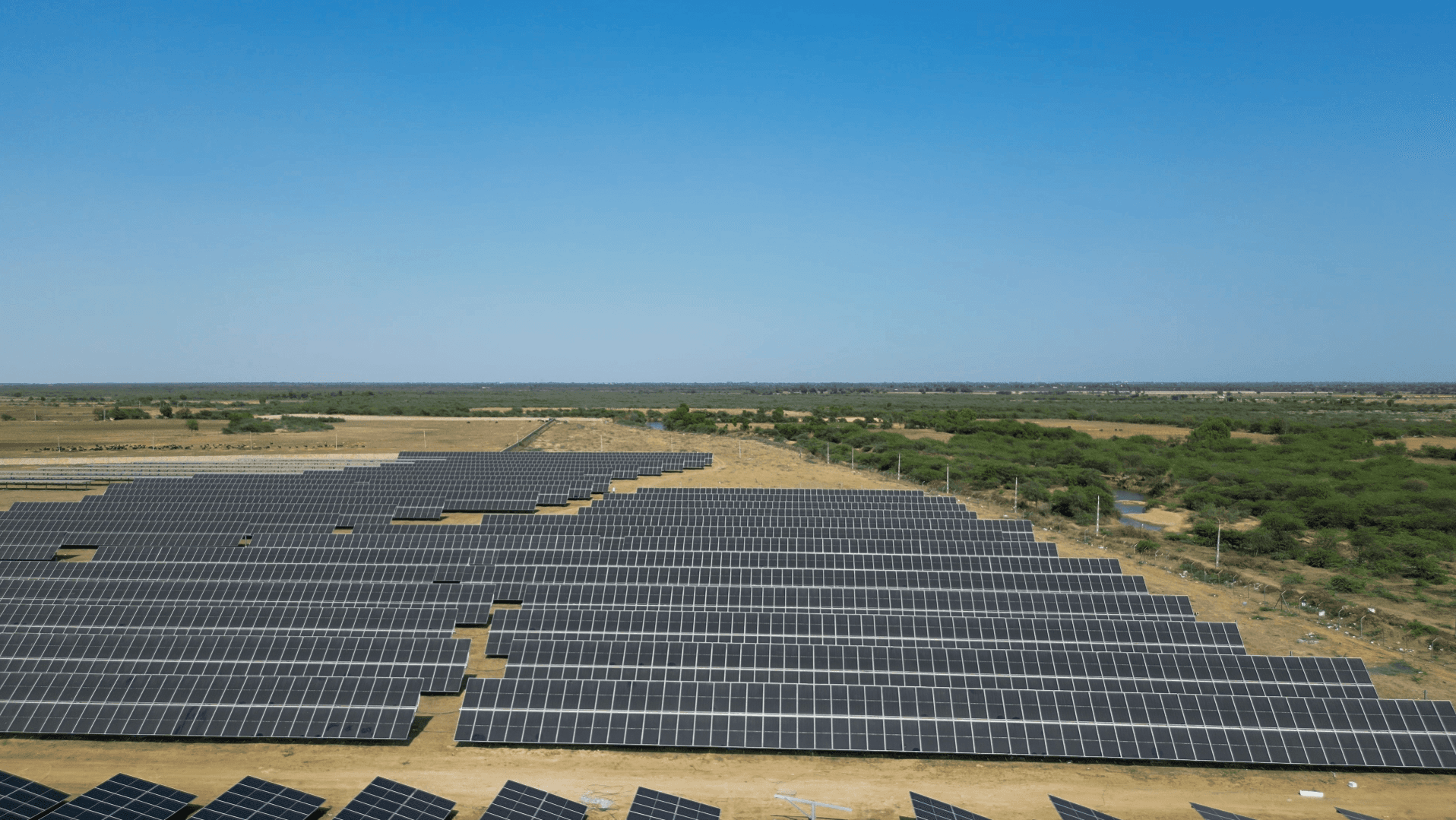 top rated EPC solar firm, solar EPC partner India, best solar company reviews, benefits of solar EPC turnkey solutions & how to choose solar mounting structures