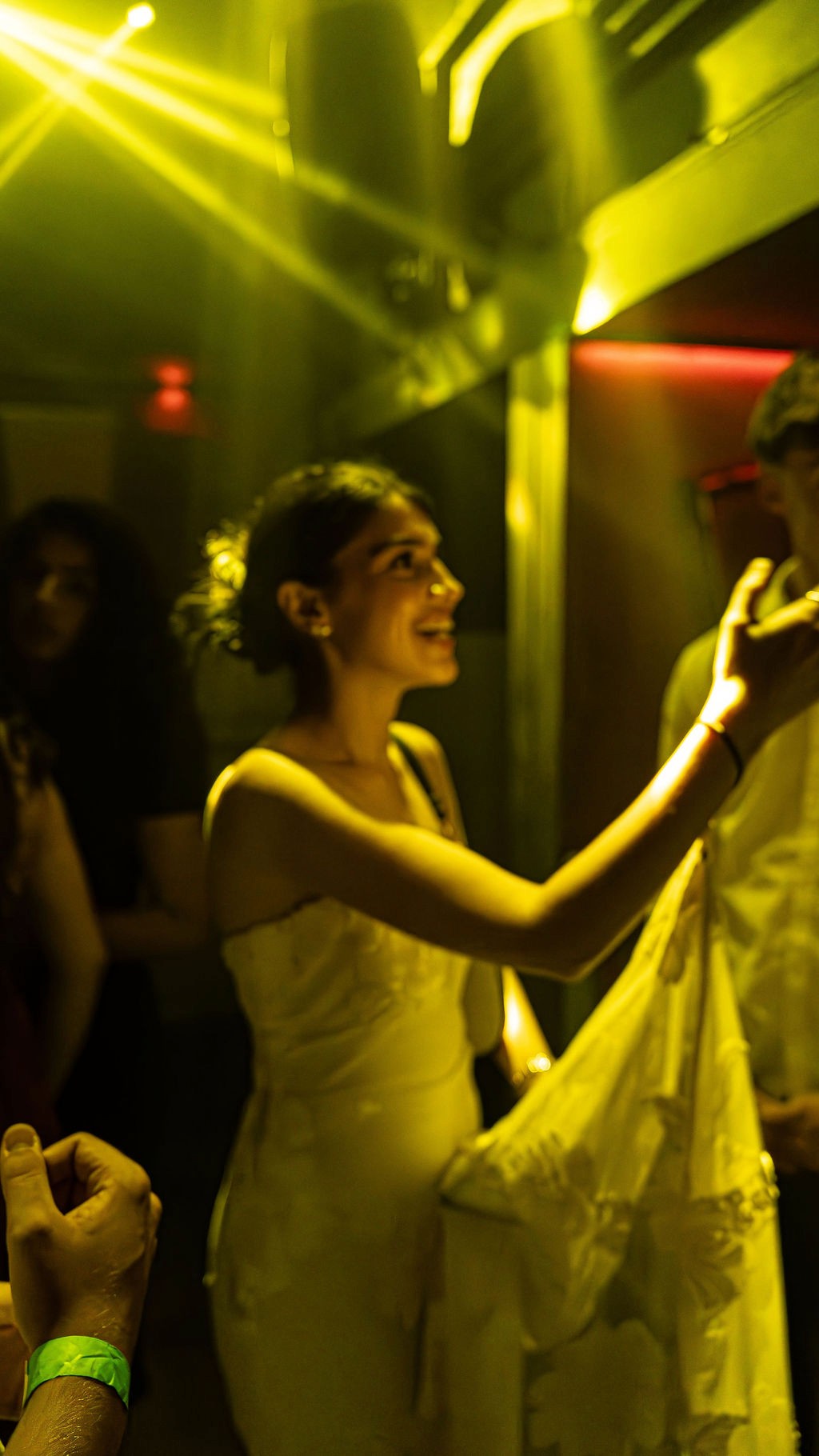 Family posing together for a group portrait.