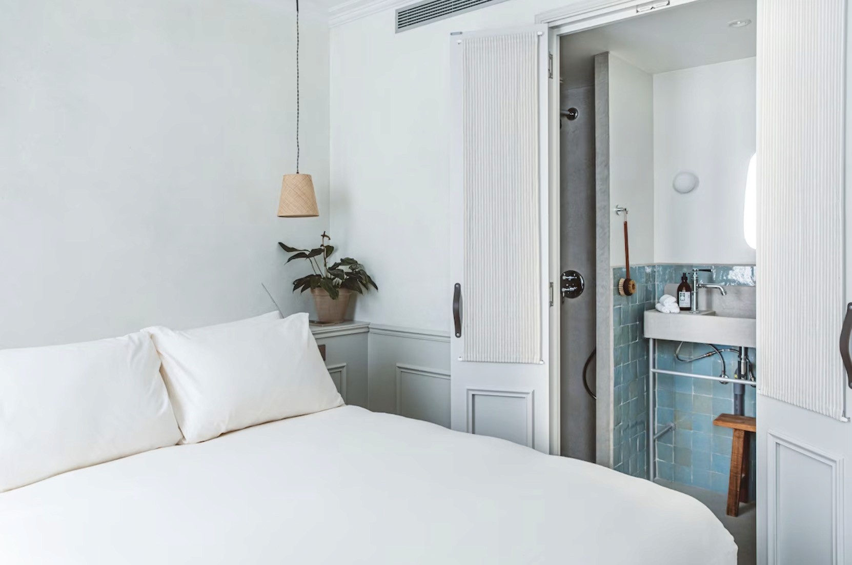 HOY Paris on Rue des Martyrs, calm wellness boutique hotel in the 9th