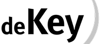 Logo van deKey, met de tekst "deKey" en een halve cirkel aan de rechterkant.