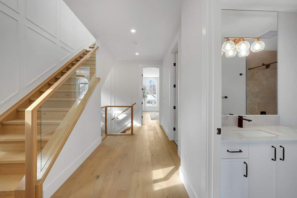 detached infill home