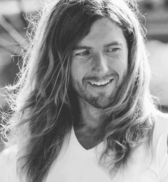 Finn Wilder - Close Up Portrait