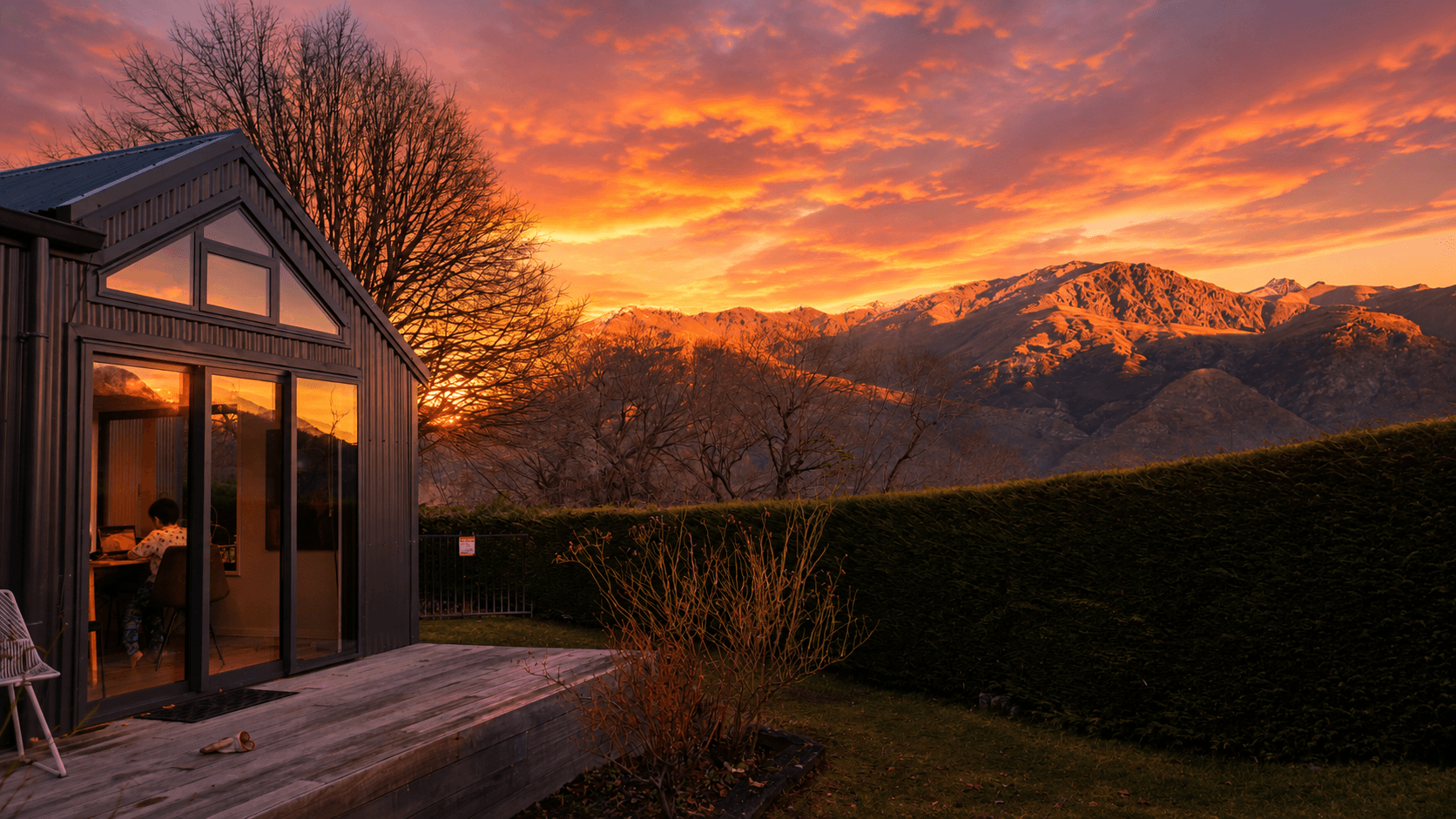 Sunset over the mountains from Arrow Junction, near Queenstown.
