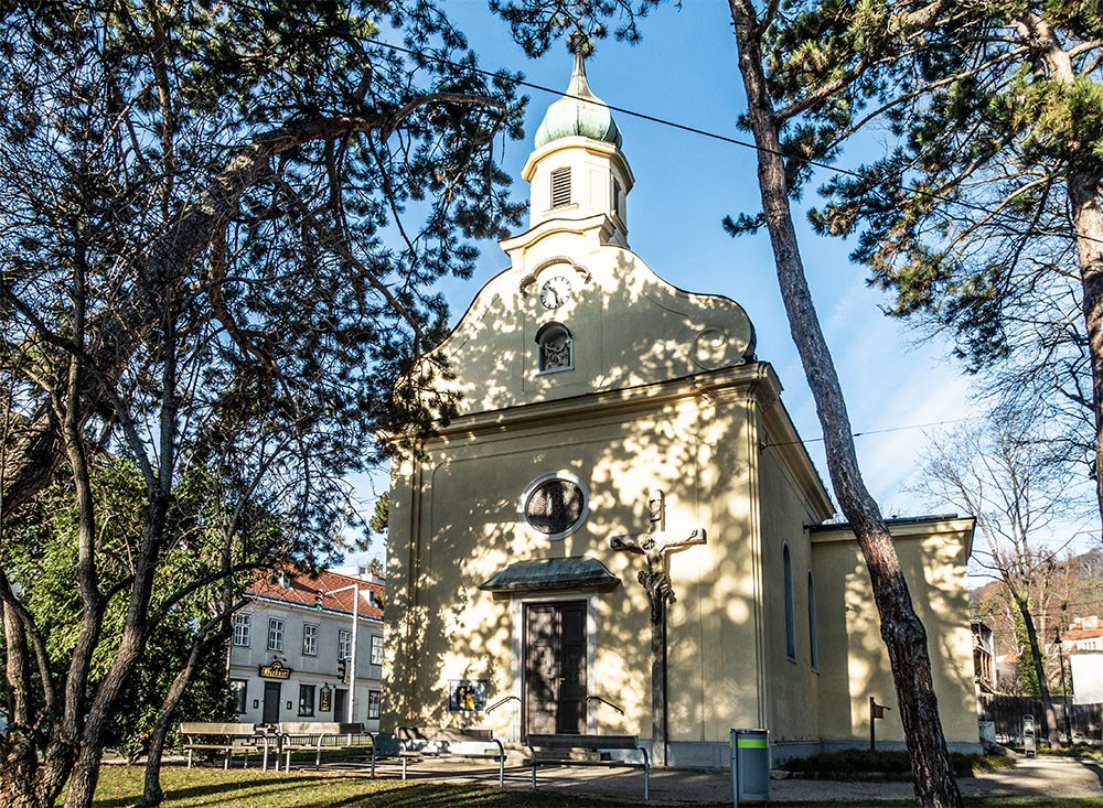 St.-Anna-Kapelle in Dornbach – historisches Wahrzeichen und Teil der gewachsenen Nachbarschaft rund um Harmonie 17, Wien 17.