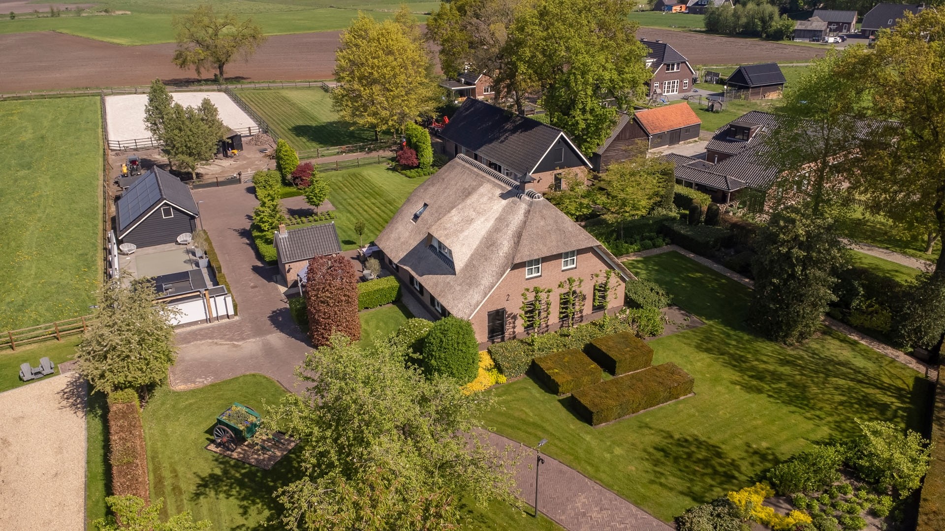 Project Foppen Lageweg Hierden- Rietdekkersbedrijf van Dijk Putten