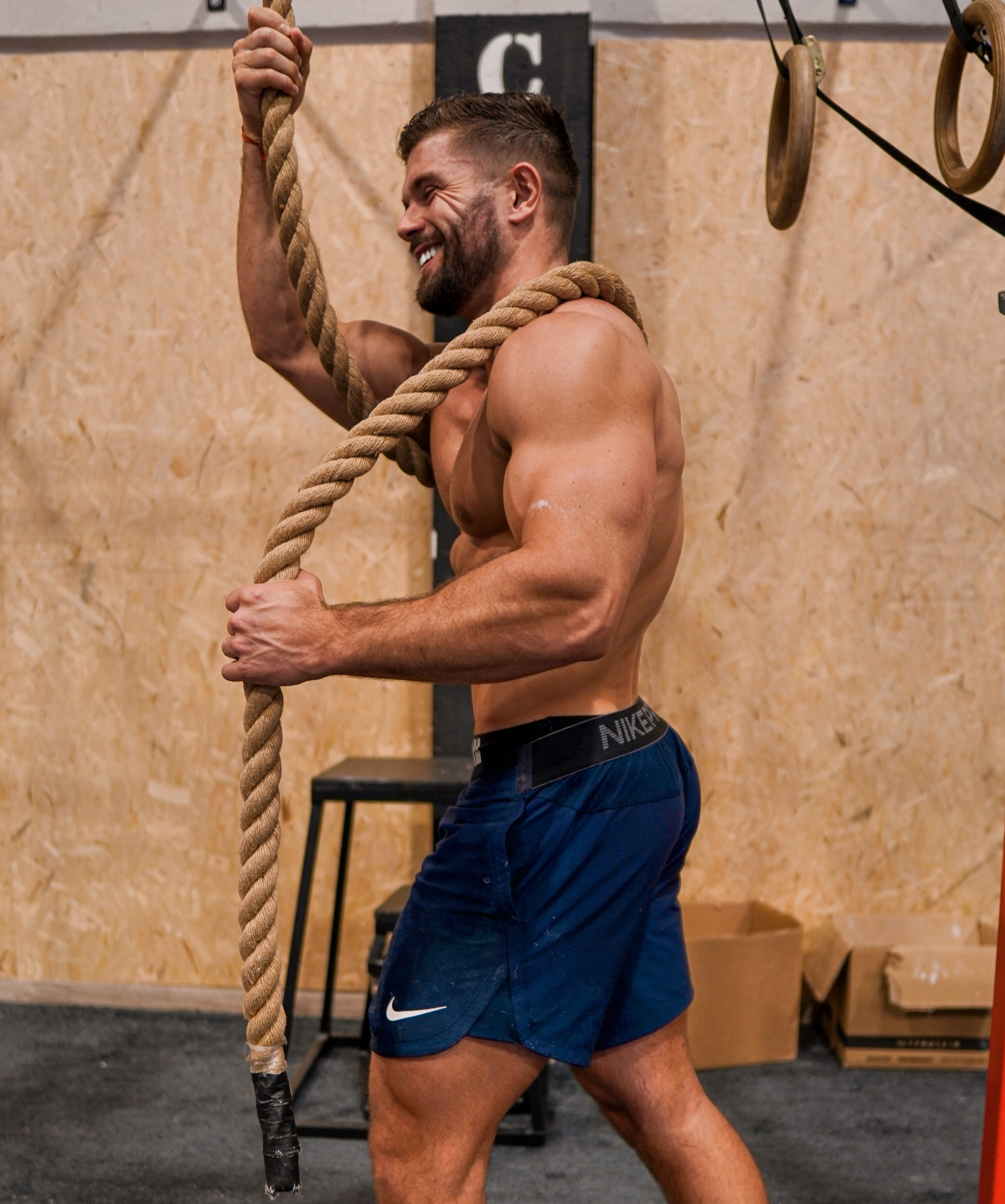 Concetrated triathlete grayscale