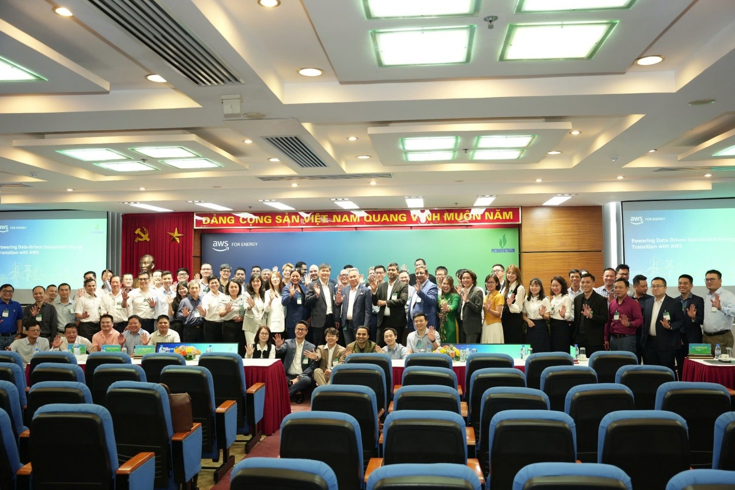 Hội thảo quy tụ hơn 100 đại biểu đến từ các ban chuyên môn và 21 đơn vị thành viên trong Tập đoàn cùng đại biểu đến từ nhiều quốc gia