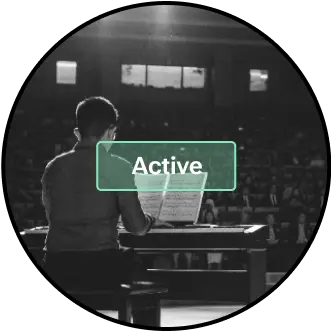 An active music contract with a pianist musician.