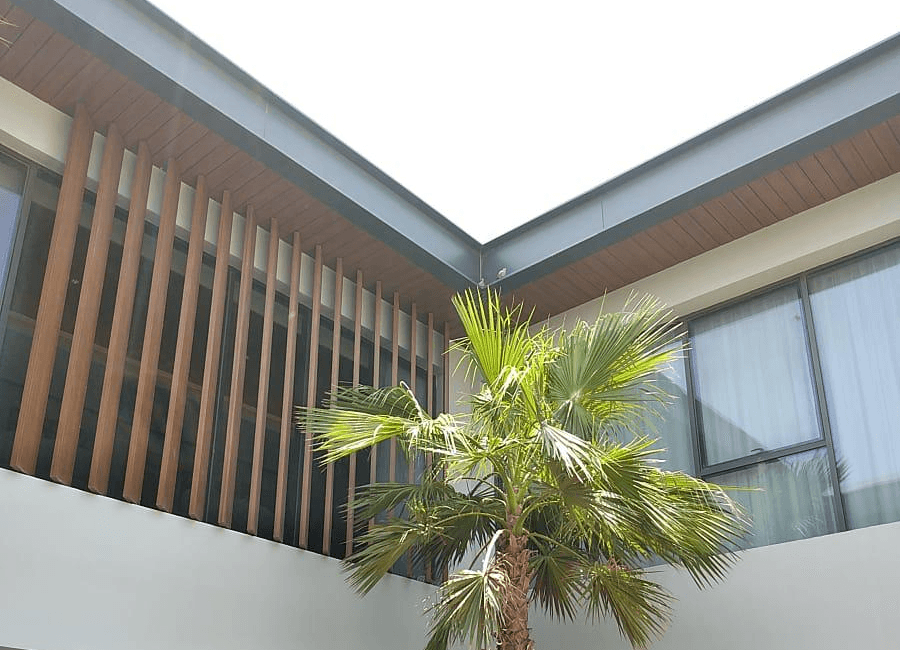 Modern villa facade with aluminium composite cladding