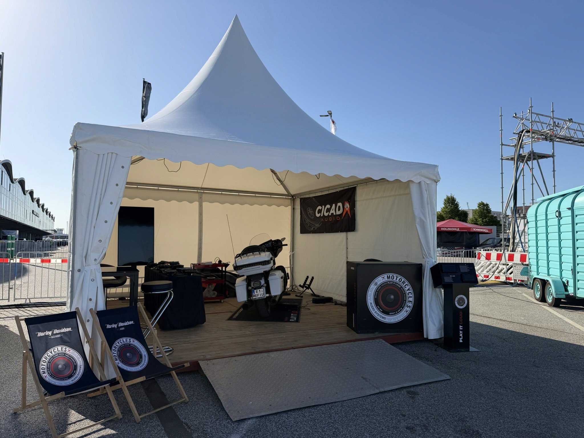 Stand der MotorCycle Audio Crew bei den Harley Days Hamburg 2026