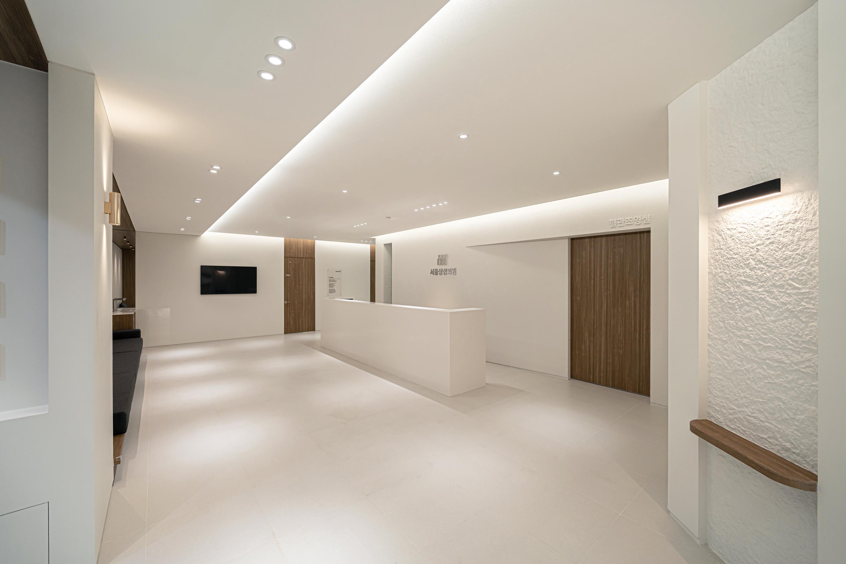 서울삼성의원 인테리어_로비 전체
