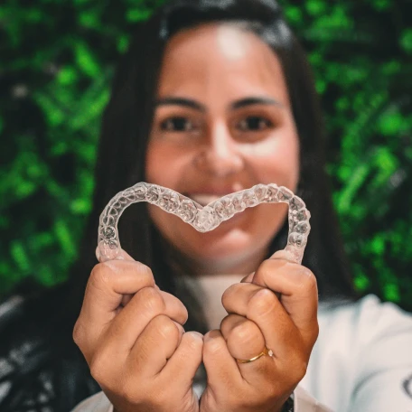 Alinhar transparente, Nahser Odontologia