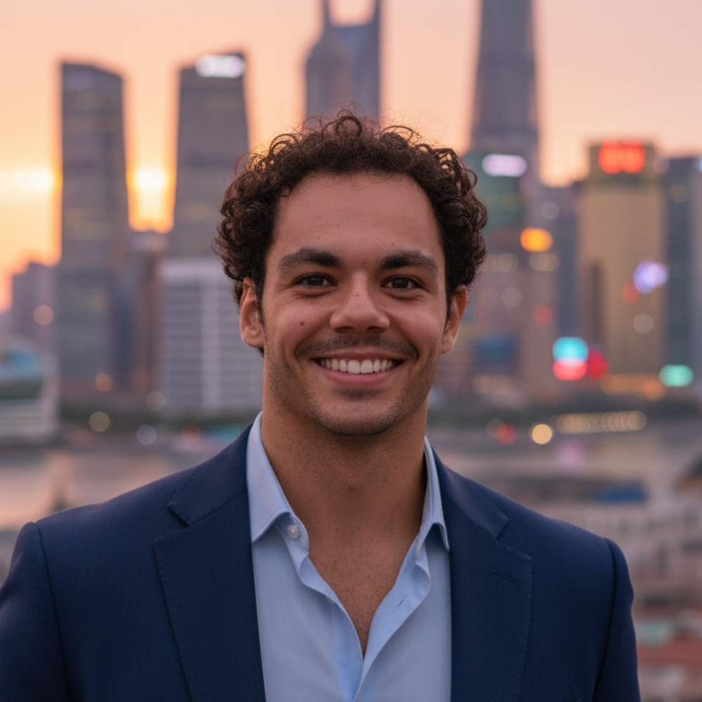 Portrait of Evan Laulom