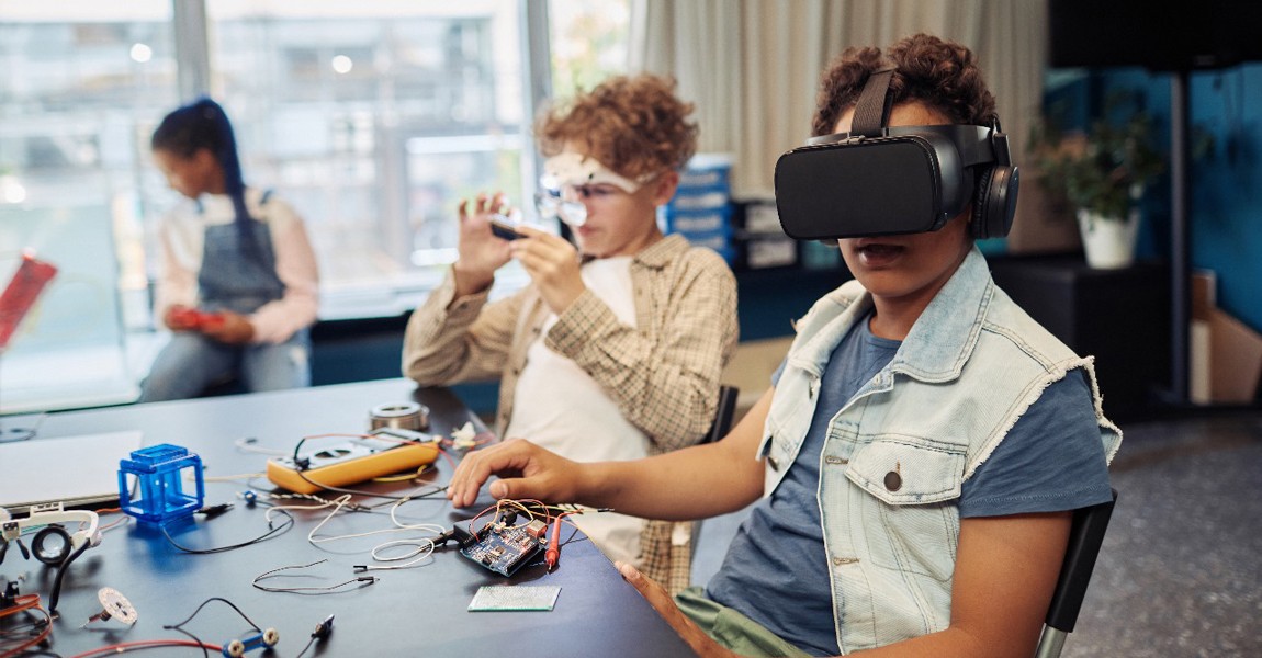 Digital Tools Enhancing Creative Learning