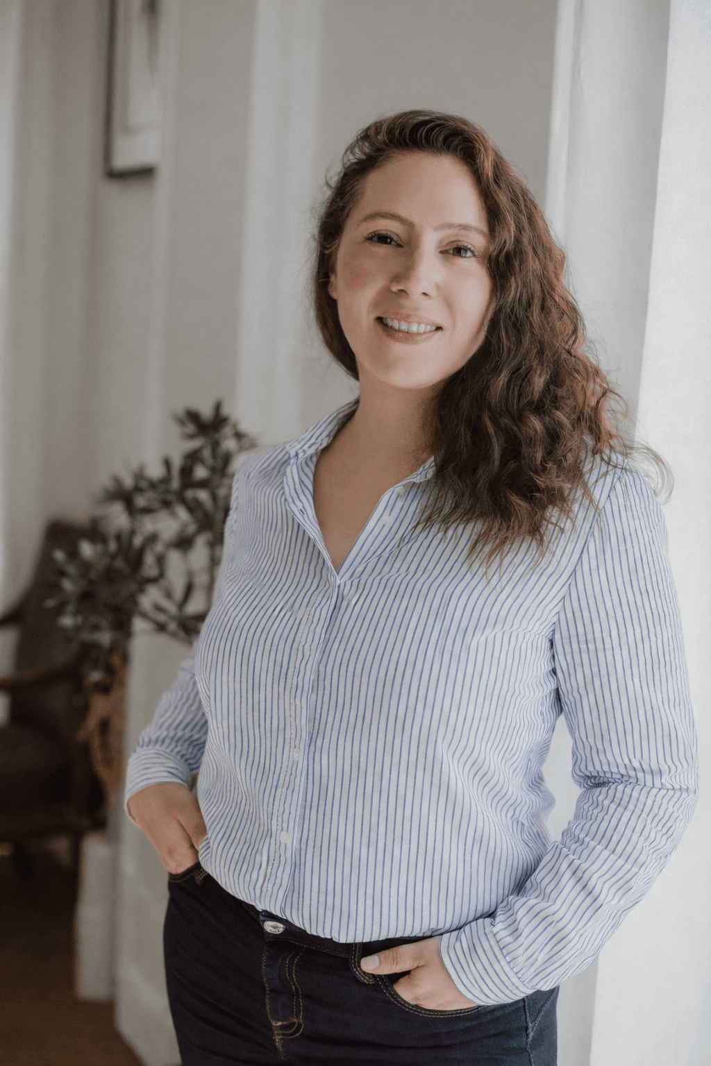 Marion Haddad, architecte d'intérieur spécialisée dans l'optimisation d'espace à Paris 11ème arrondissement