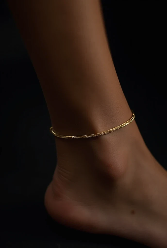 Elegant gold ankle chain