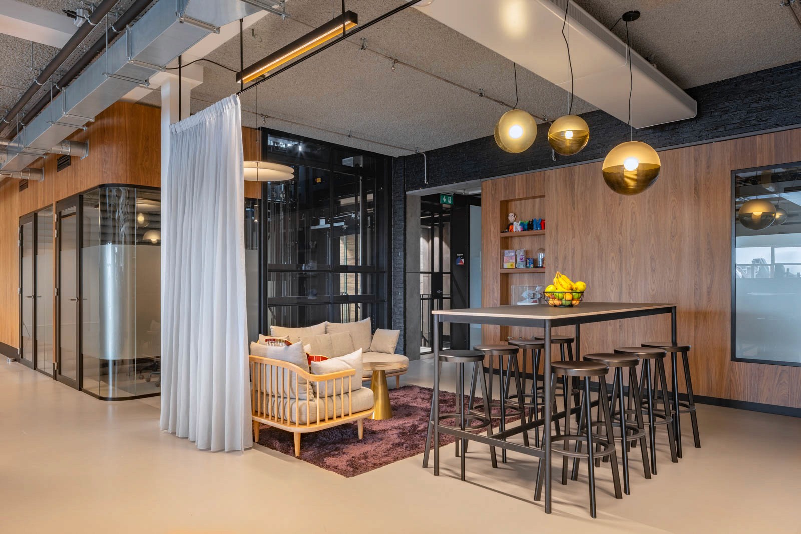 Positive Space - Mollie HQ coffee corner 3