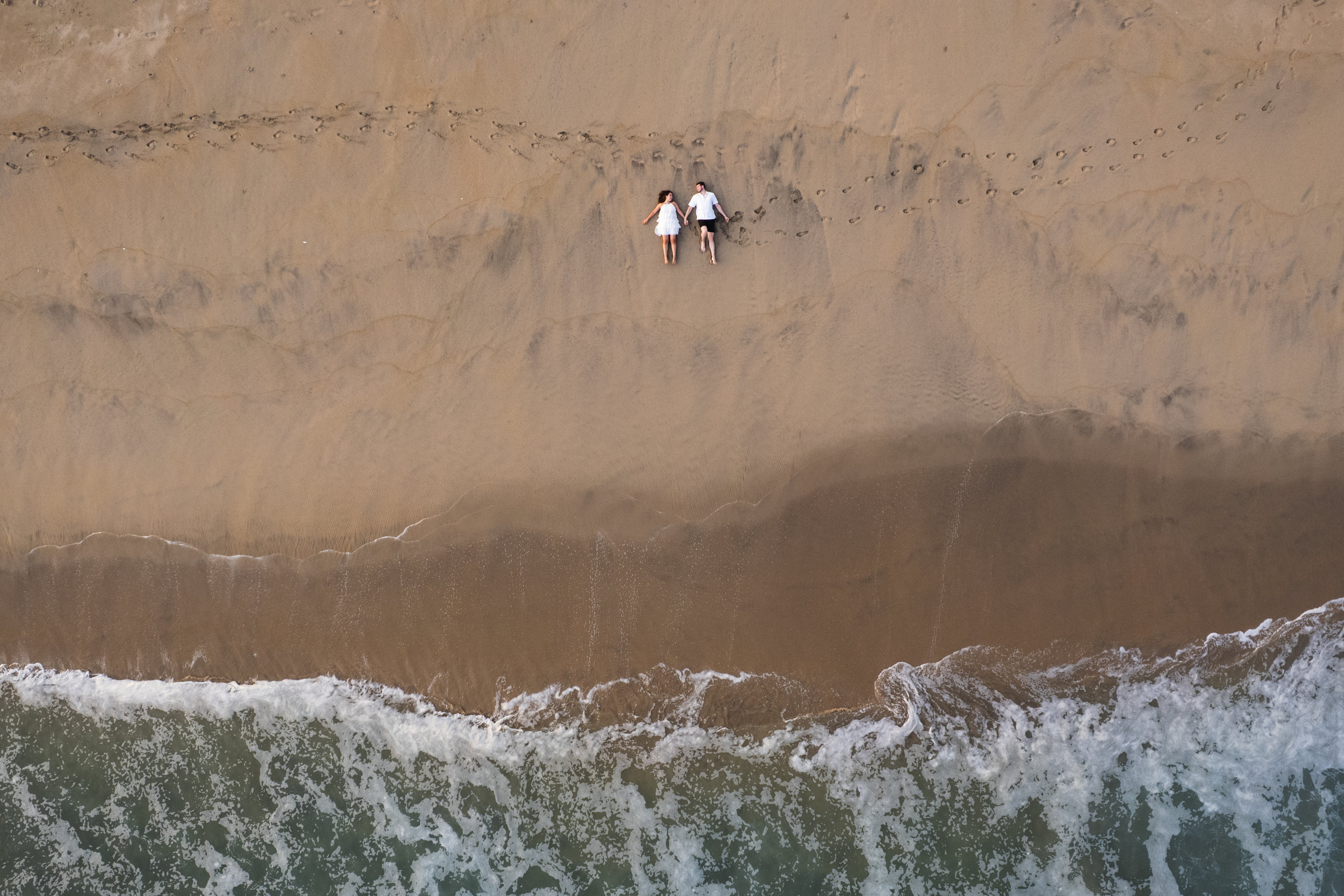 Sesión fotográfica con dron  de propuesta de matrimonio en puerto escondido