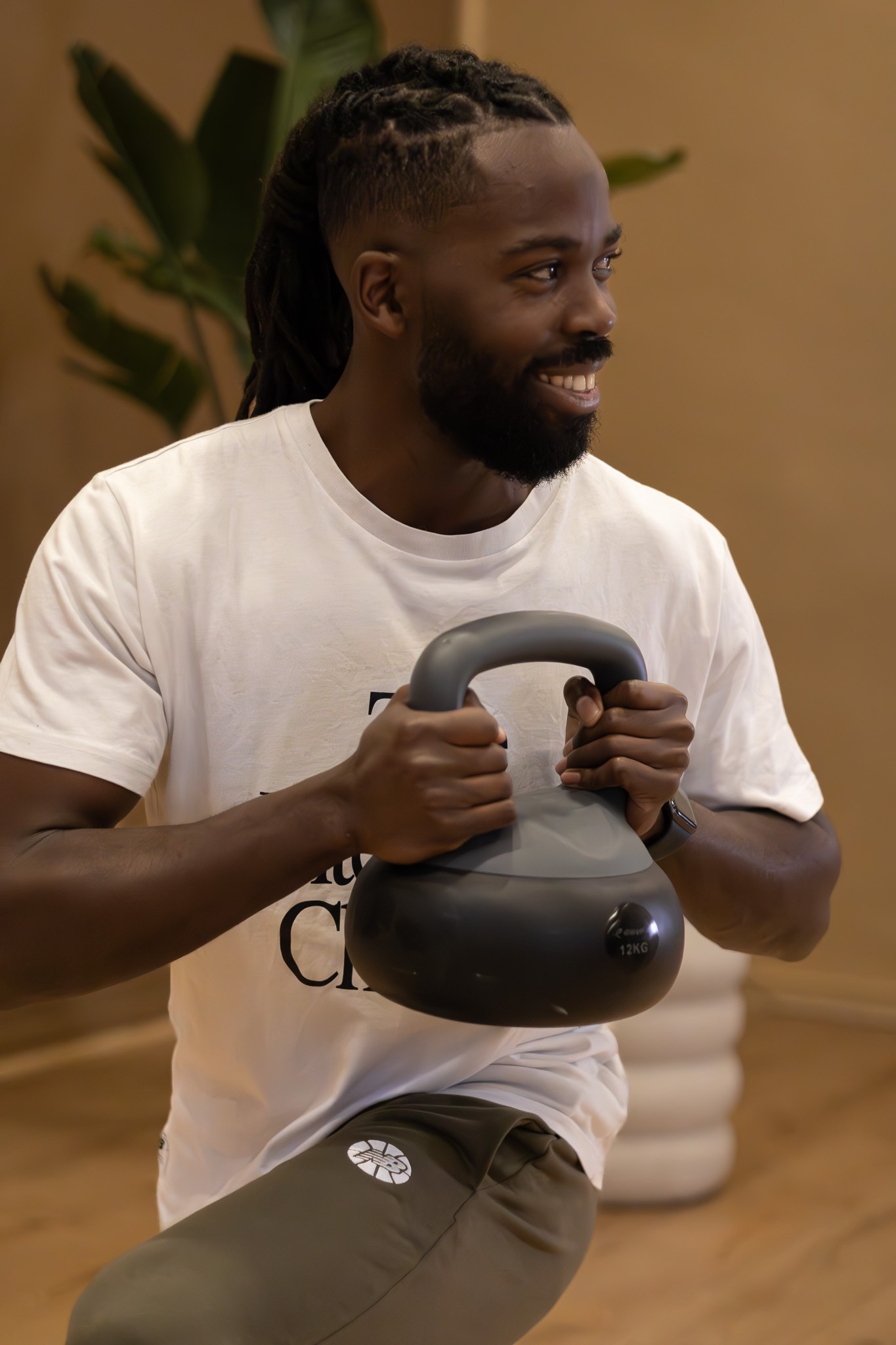 Concetrated triathlete grayscale