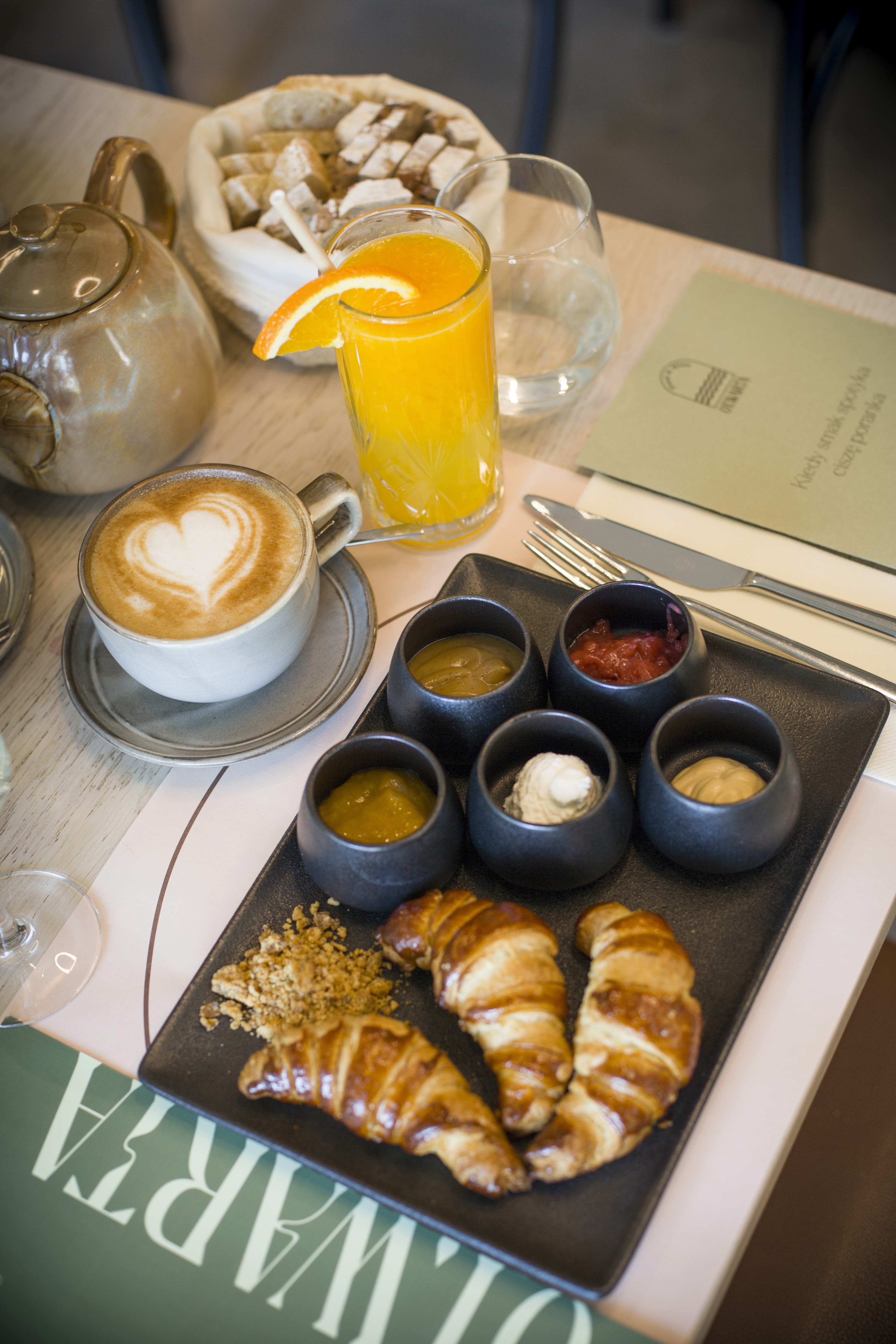 otwarta kolacja pod niebem poznania