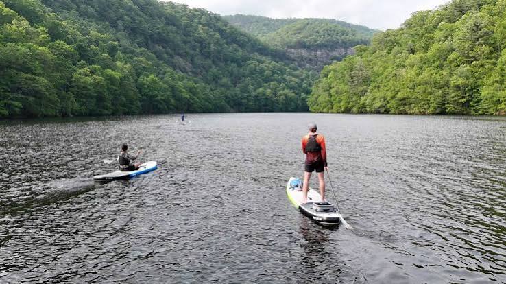 lake-activities at Purple Top Retreat