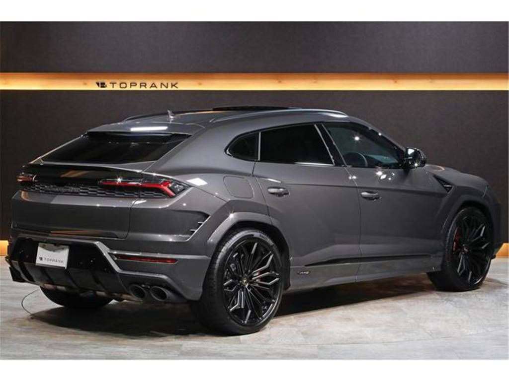 Lamborghini Urus SE for sale at Premium Select Cars in Cyprus