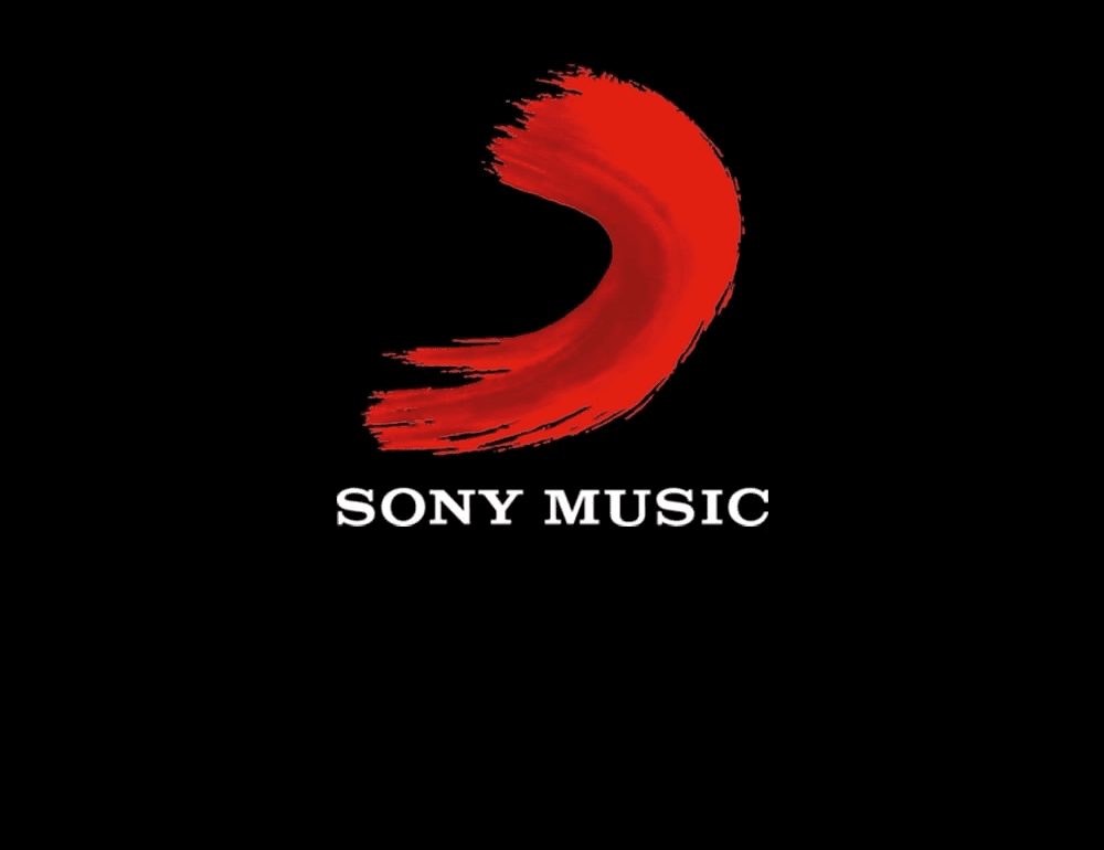 smiling woman wearing white and black pinstriped collared top