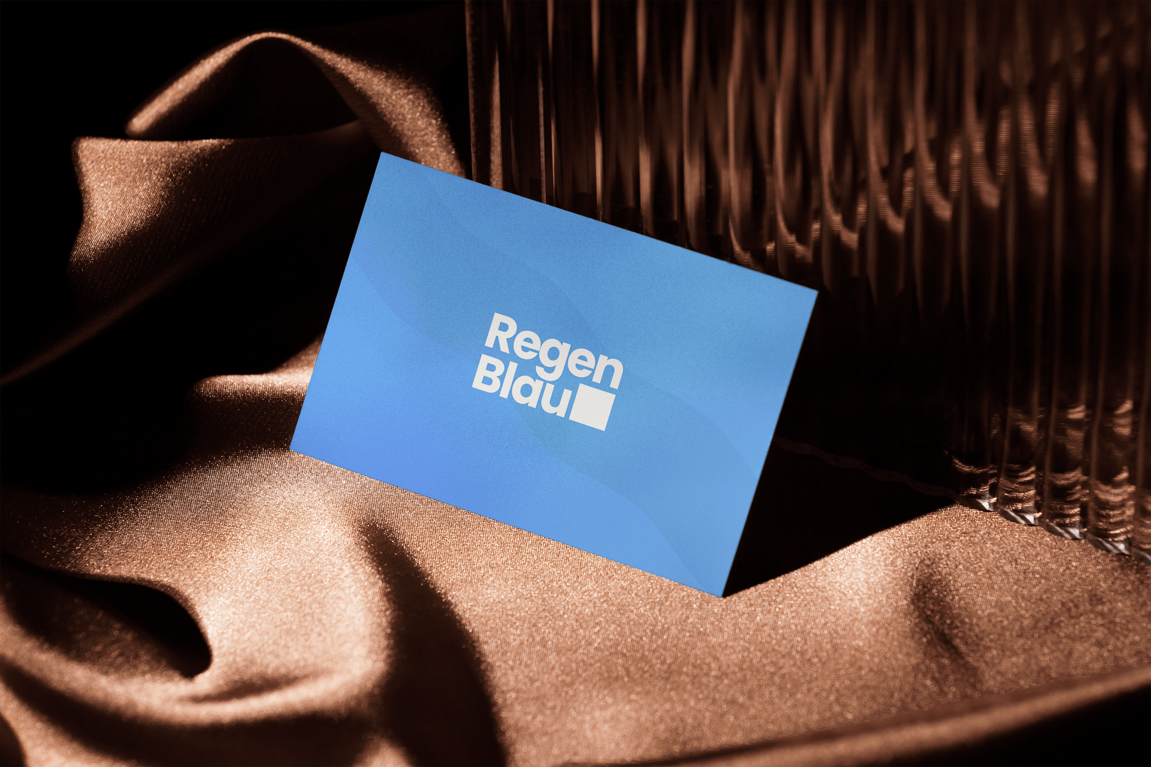 RegenBlau