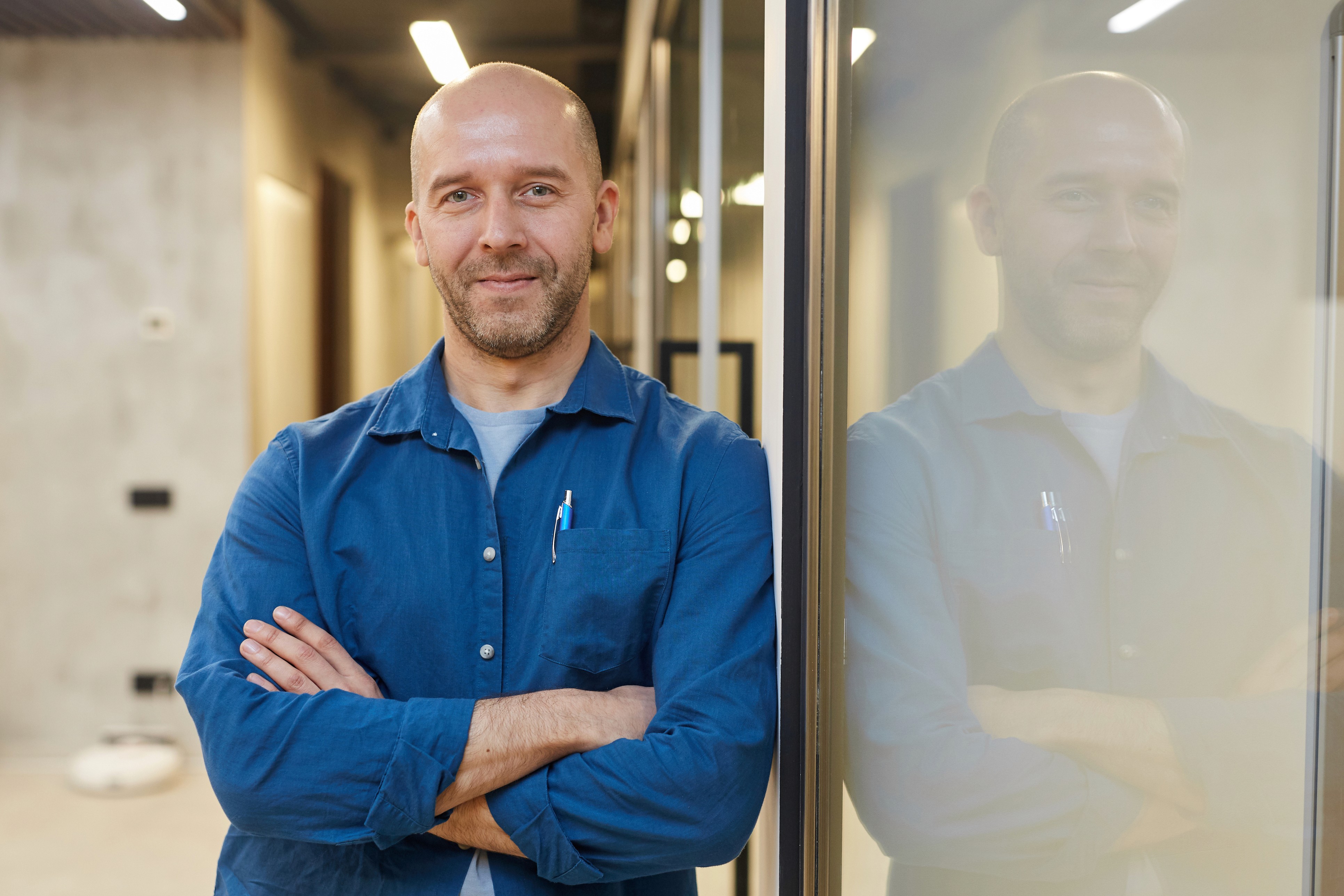 happy-family-waving-during-video-call