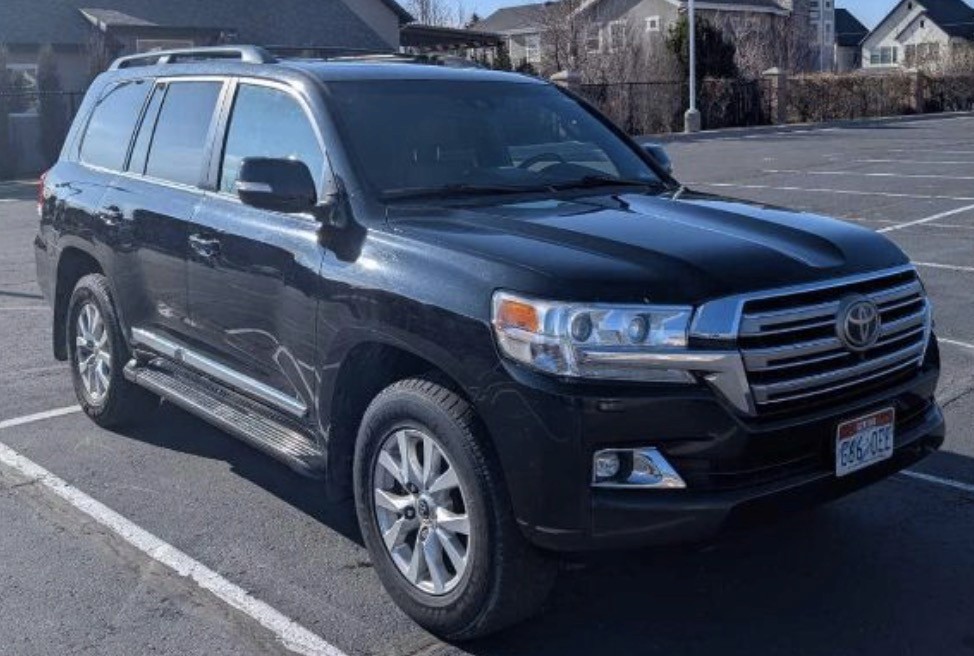2017 Toyota Land Cruiser w/ 165K miles