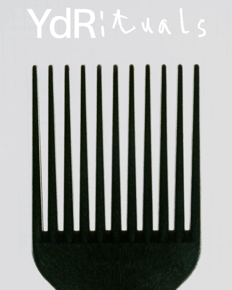 Photo of a product with the logo of Ydrituals.