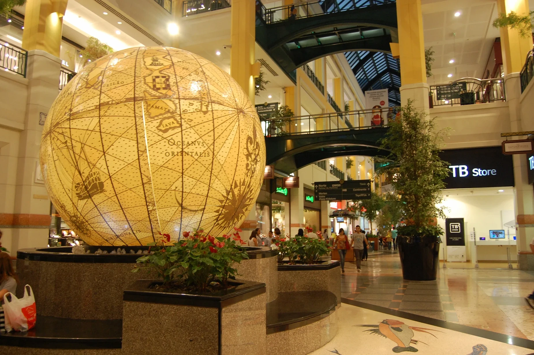 Best Shopping Malls in Lisbon: 7 Worth Visiting