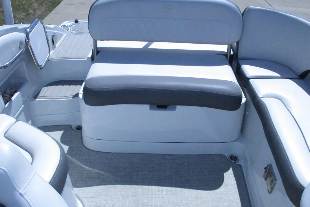 Boat thumbnail 10