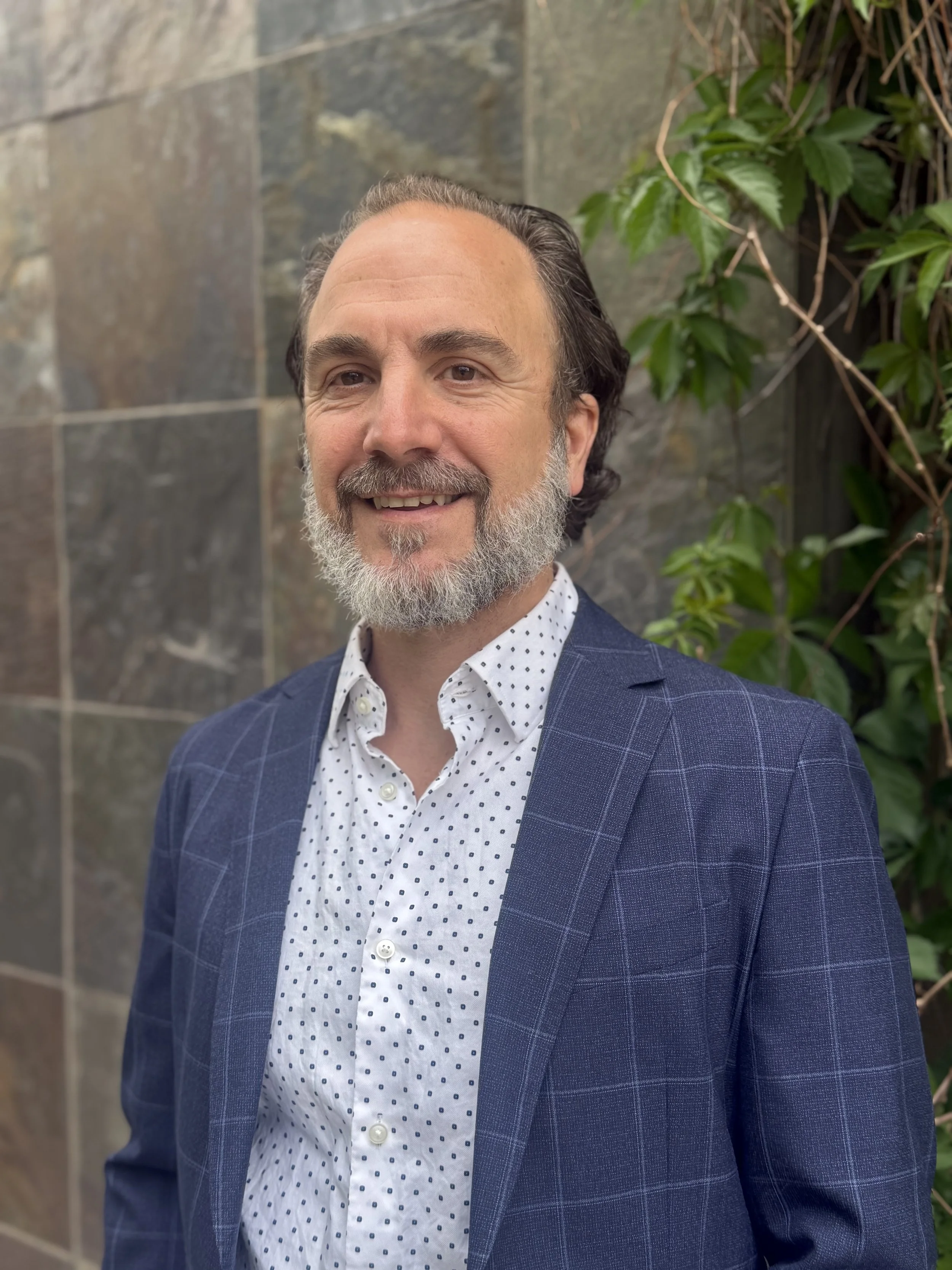 Dr. German Ascani