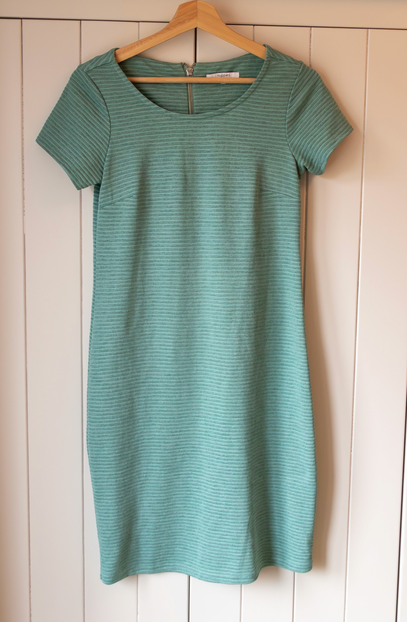 Zwangerschapsjurk Noppies, op hanger, groen, maat S