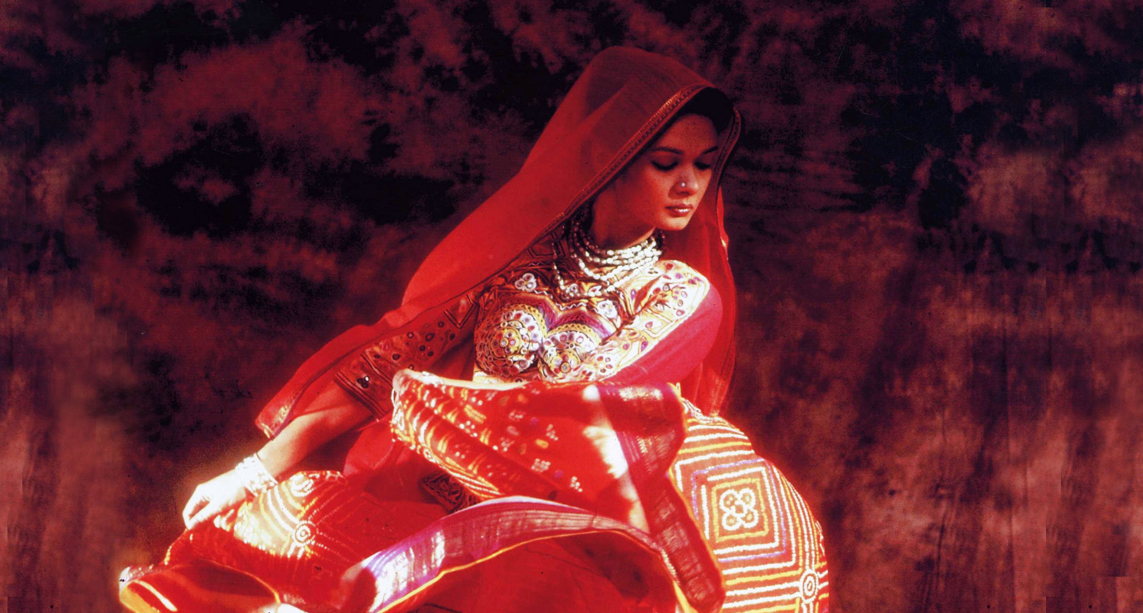 Paridhanika– Costumes of India Travelling Museum