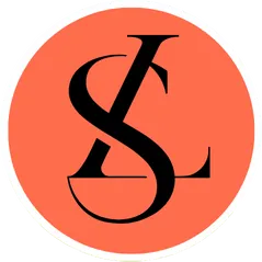 Professionnel satisfait de son site web moderne