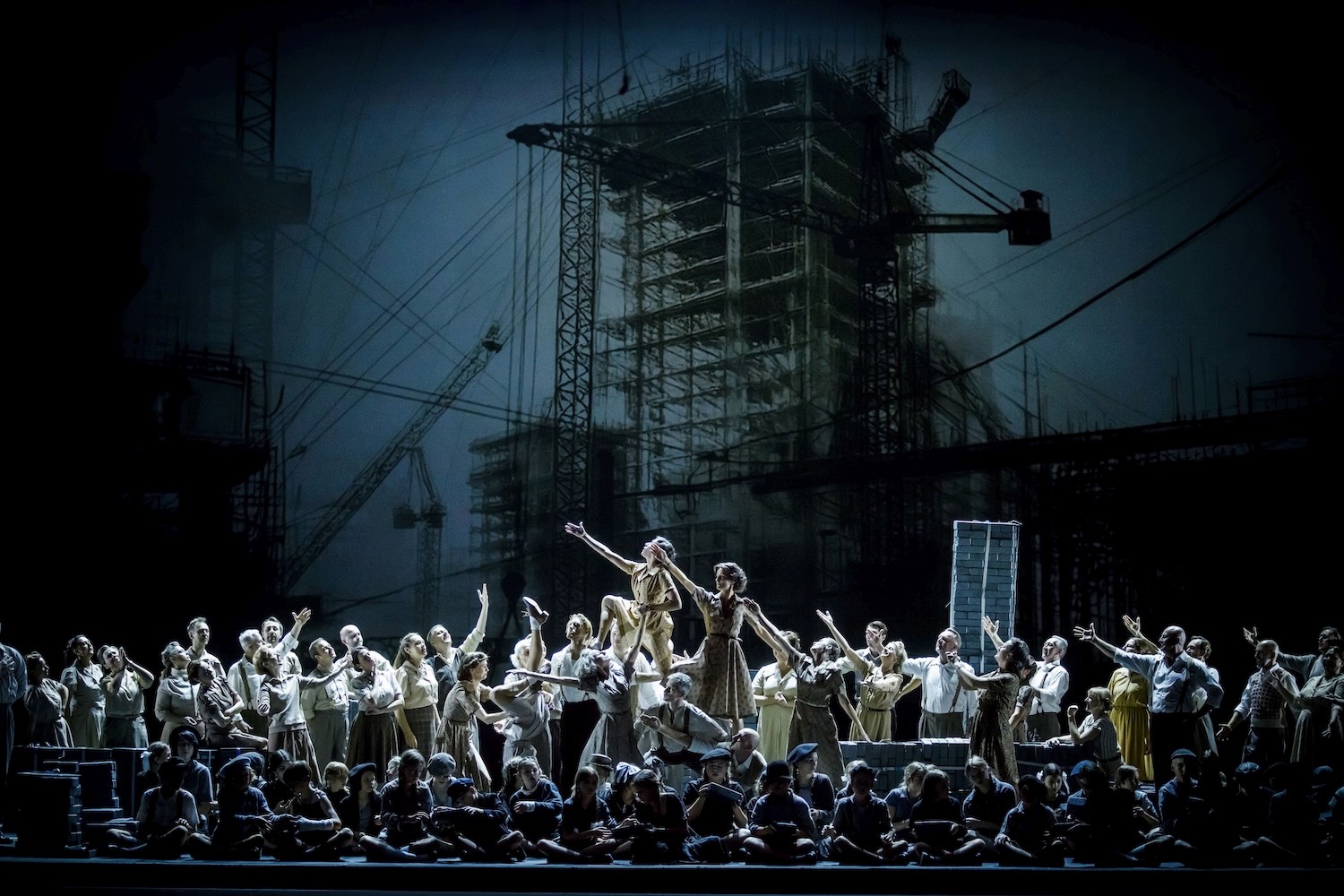 najlepsze miasto świata opera o warszawie grzegorz piątek barbara wiśniewska