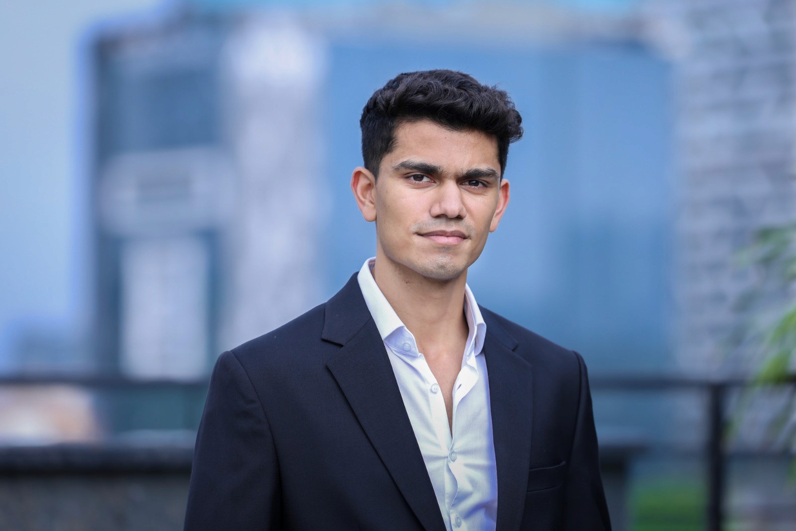 Mr. Tanisq Mallpani, Trustee, Symposium India