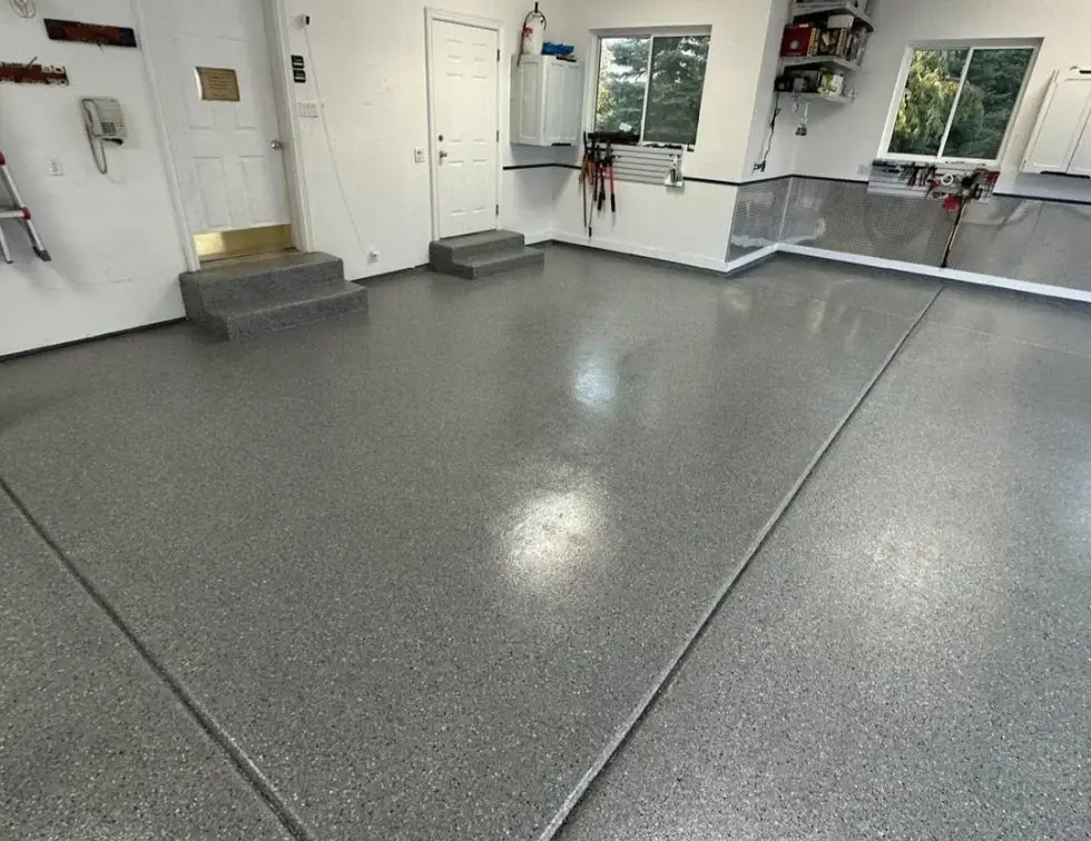 Flake epoxy garage floor with seamless with durable finish