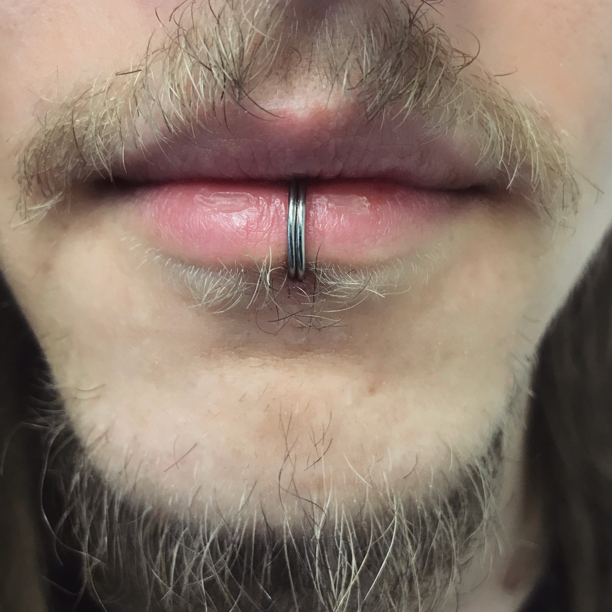 Labret piercing