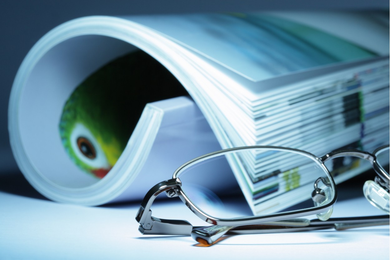 Glasses & Medical Journal