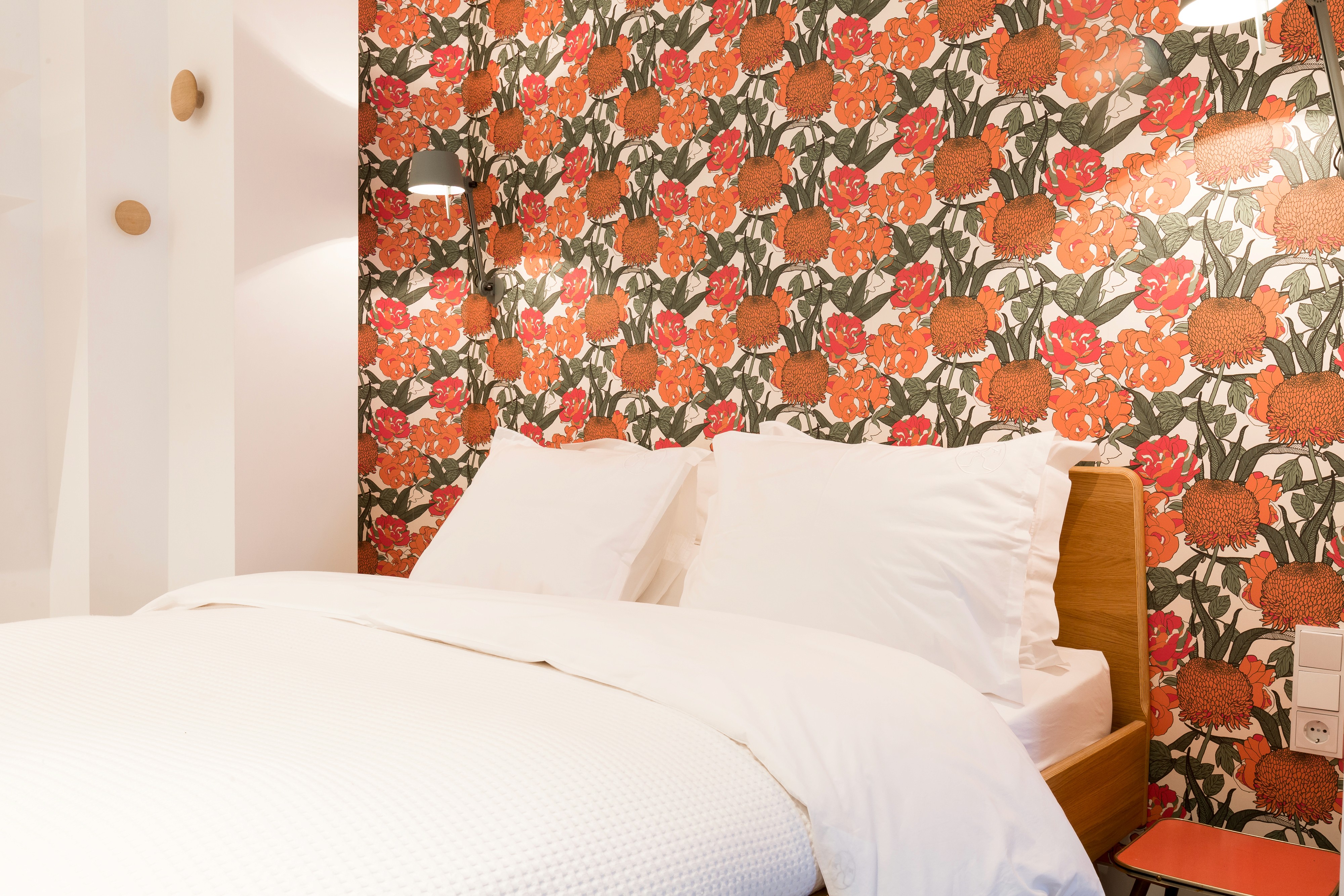 Amalia Suite Custom Design