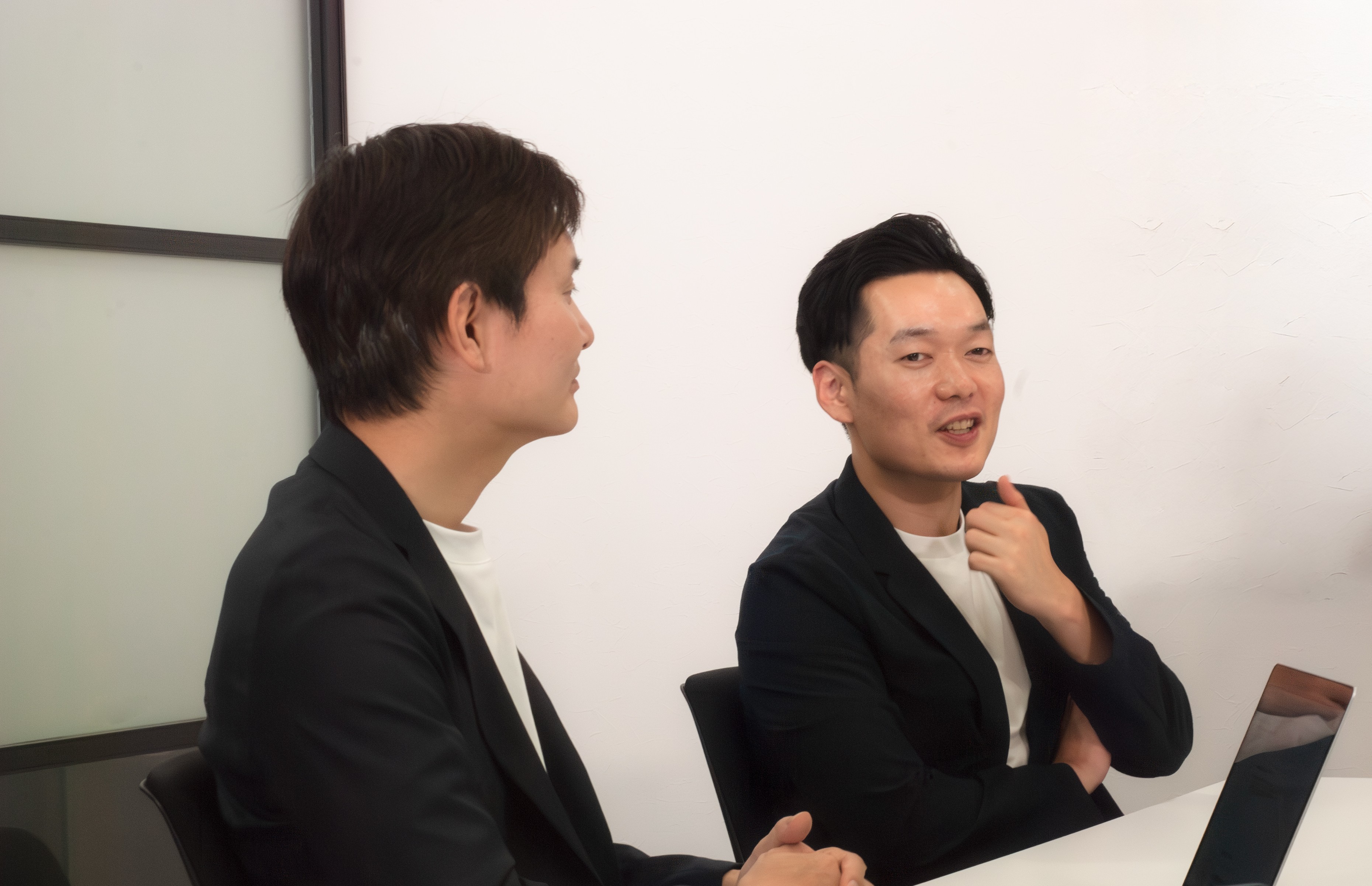 nobitel結城氏とHiveIQ寺本氏