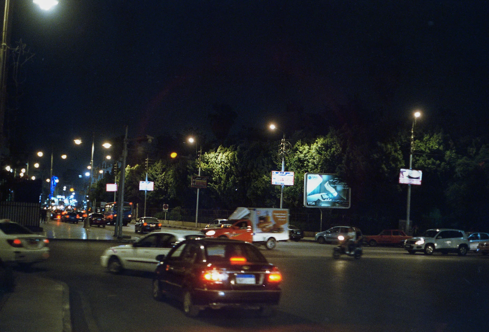 Traffic Under Streetlights