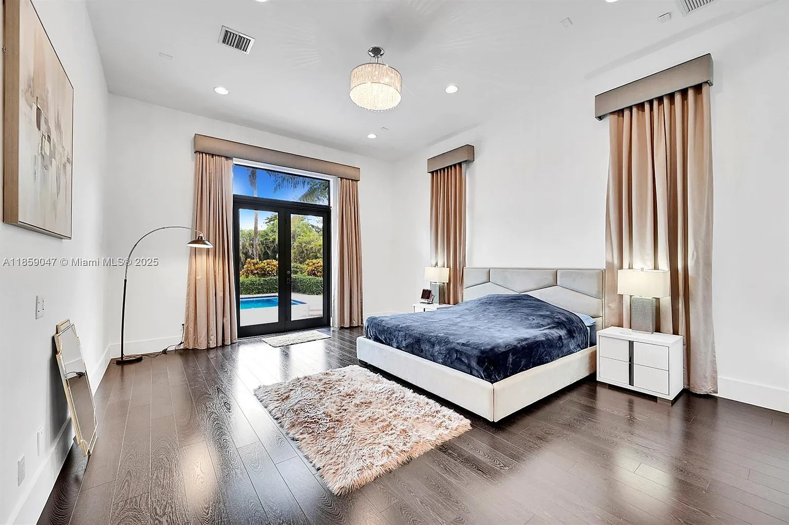 Plantation Luxury Home - Primary Bedroom