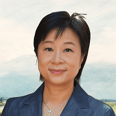 A head shot of Prof. Pauline Chiu