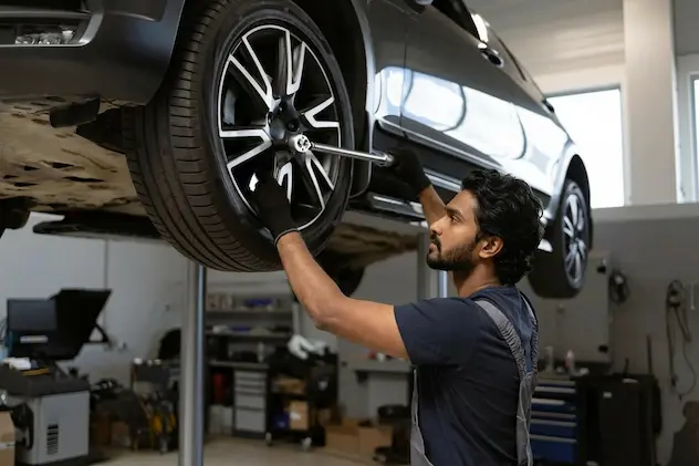 Tightning the car brakes at Ideal