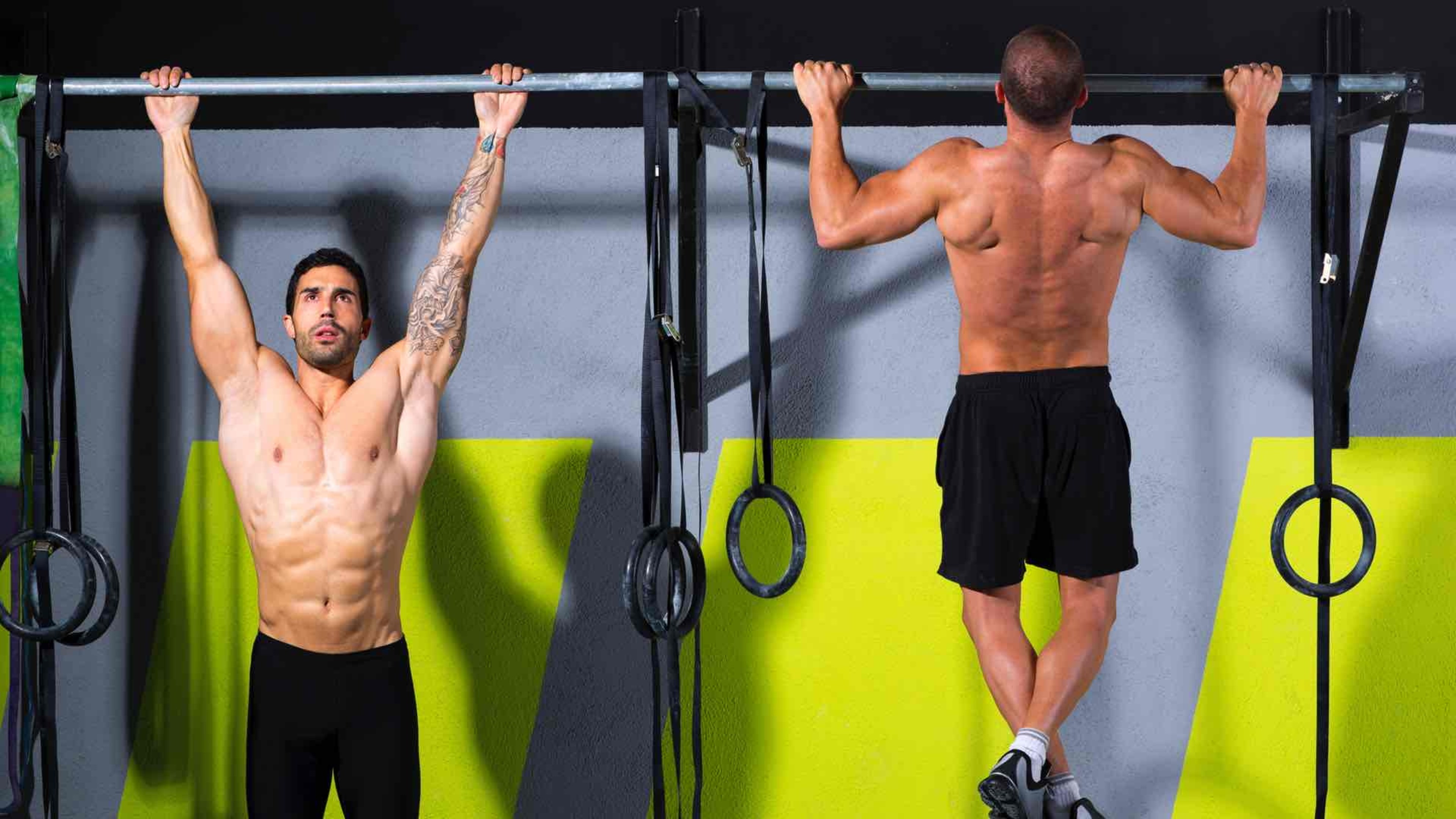 men doing pull-ups